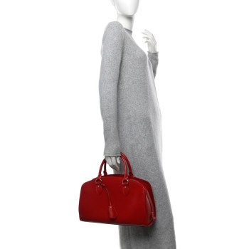 LOUIS VUITTON Epi Pont Neuf PM Rubis