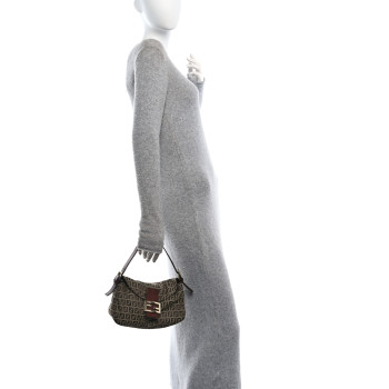 FENDI Zucchino Vitello Baguette Mogano Panna Bruciato