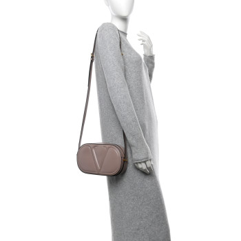 VALENTINO GARAVANI Calfskin VLogo Walk Crossbody Poudre