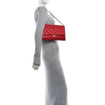 CHANEL Caviar Quilted Clutch With Chain Flap Red