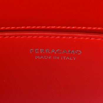 ☆FERRAGAMO☆ Signature L トート NERO/OPTIC WHITE/FLAME RED ☆FERRAGAMO☆ Signature L トート NERO/OPTIC WHITE/FLAME RED