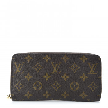 LOUIS VUITTON Monogram Zippy Wallet