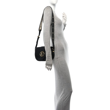 LOUIS VUITTON Grained Calfskin LV Pont 9 Soft PM Black