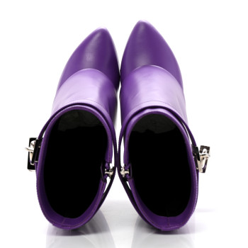 GIVENCHY Calfskin Shark Lock Ankle Boots 38 Ultraviolet