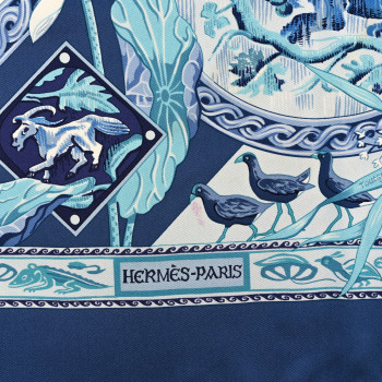 HERMES Silk Le Jardin Des Coptes Scarf 90