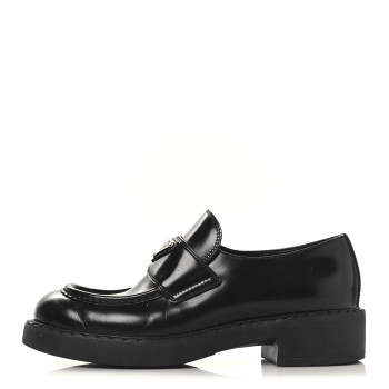 PRADA Spazzolato Metal Triangle Logo Pointy 50mm Loafers 37.5 Black