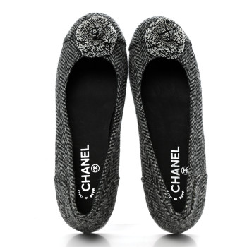 CHANEL Tweed Quilted Camellia Ballerina Flats 40 Grey