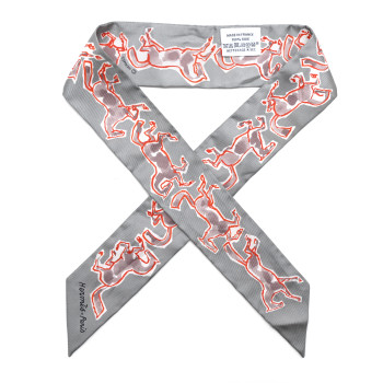 HERMES Silk Chevaux En Liberte Twilly Gris Perle Rouge White