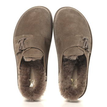 LOUIS VUITTON Monogram Fur LV Easy Mule 6 Brown