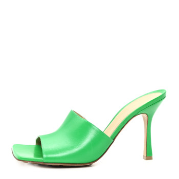 BOTTEGA VENETA Lambskin Stretch Mule Sandals 40 Grass