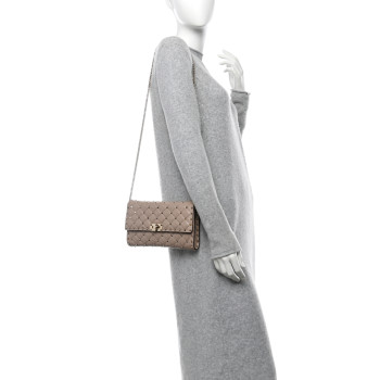 VALENTINO GARAVANI Lambskin Rockstud Spike Wallet on Chain Poudre