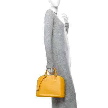 LOUIS VUITTON Epi Alma PM Citron