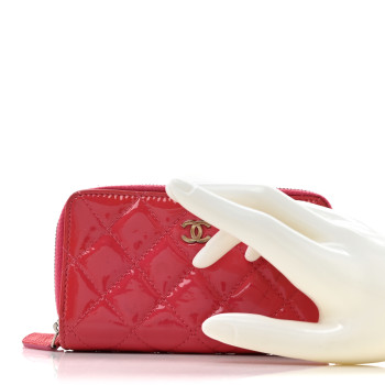 CHANEL Patent Calfskin Quilted Zip Around Phone Holder Fuchsia