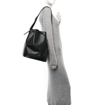 LOUIS VUITTON Epi Noe Black