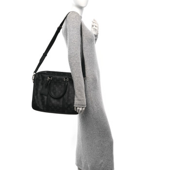 LOUIS VUITTON Monogram Eclipse Porte-Documents Voyage PM