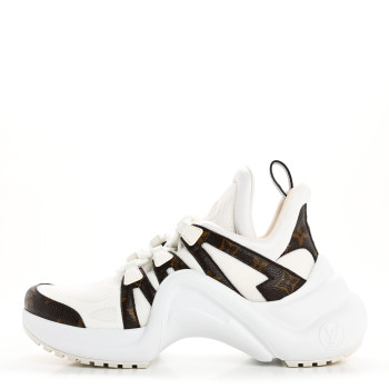 LOUIS VUITTON Patent Monogram LV Archlight Sneakers 39 White