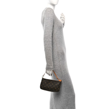 LOUIS VUITTON Monogram Pochette Accessories