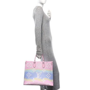 LOUIS VUITTON Monogram Escale Onthego GM Pastel