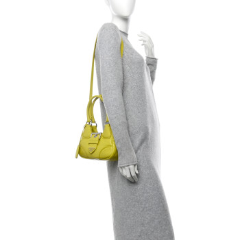 PRADA Nappa Soft Padded Re-Edition 2002 Moon Bag Cedro