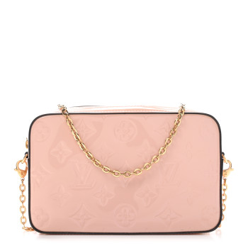 LOUIS VUITTON Vernis Camera Pouch Rose Ballerine