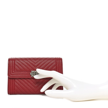 CHANEL Caviar Chevron Quilted Boy Flap Wallet Red
