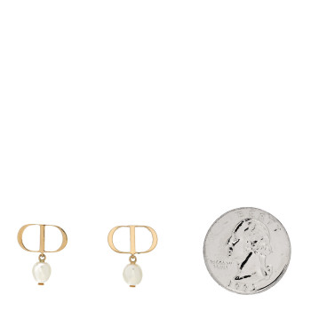 CHRISTIAN DIOR Pearl Petit CD Earrings Gold