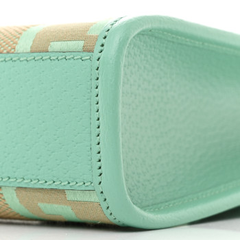mint❁MINTGREEN　　GUCCI ベージュ GGパターン ポーチ Buy Gucci GG Marmont Mini Chain Bag 'Mint Green' - 497985