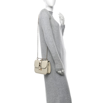 VALENTINO GARAVANI Vitello Small Glam Lock Rockstud Flap Ivory