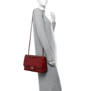 CHANEL Patent Quilted Jumbo Double Flap Red