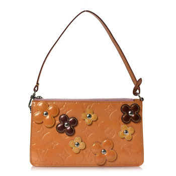 LOUIS VUITTON Vernis Lexington Fleurs Pochette Pink