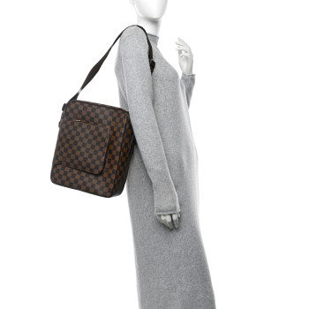 LOUIS VUITTON Damier Ebene Olav MM Messenger Bag