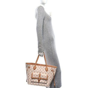 LOUIS VUITTON Monogram Fall For You Neverfull MM Beige Clair