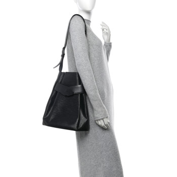 LOUIS VUITTON Epi Sac D'Epaule GM Black