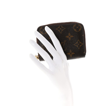 LOUIS VUITTON Monogram Zippy Coin Purse