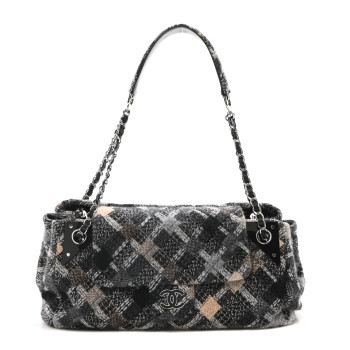 CHANEL Tweed East West Flap Black White Beige