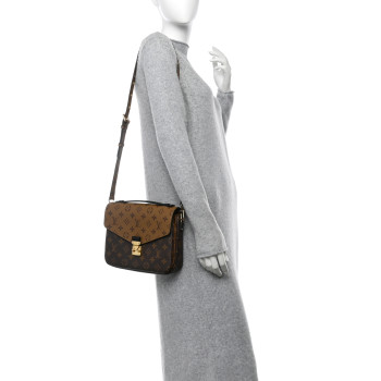 LOUIS VUITTON Reverse Monogram Pochette Metis LOUIS VUITTON Reverse Monogram Pochette Metis