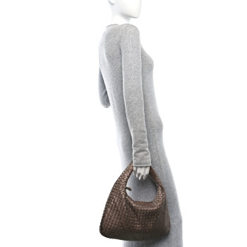 BOTTEGA VENETA Metallic Nappa Intrecciato Medium Veneta Hobo Copper