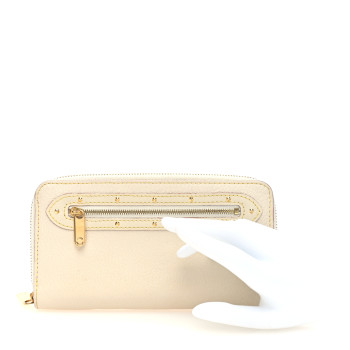 LOUIS VUITTON Suhali Zippy Wallet White
