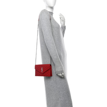 SAINT LAURENT Grain De Poudre Matelasse Chevron Monogram Envelope Chain Wallet New Red