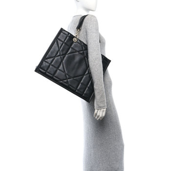 CHRISTIAN DIOR Calfskin Archicannage Medium Essential Tote Black