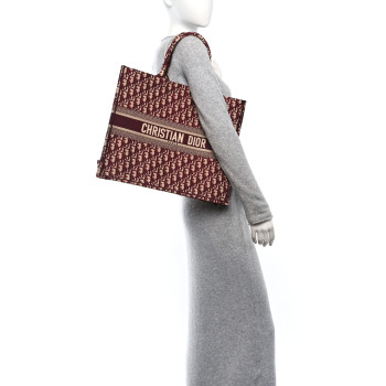 CHRISTIAN DIOR Oblique Large Book Tote Burgundy Multicolor