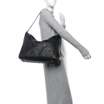 LOUIS VUITTON Empreinte Monogram Giant CarryAll MM Black