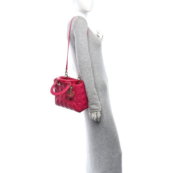 CHRISTIAN DIOR Lambskin Cannage Medium Lady Dior Fuchsia