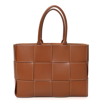 BOTTEGA VENETA Nappa Maxi Intrecciato Mens Arco Tote Wood