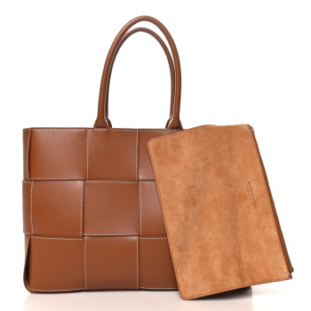 BOTTEGA VENETA Nappa Maxi Intrecciato Mens Arco Tote Wood