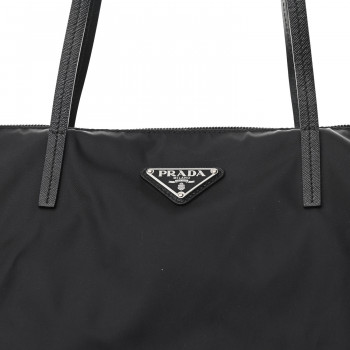 【希少】PRADA Set of two nylon totes トートバッグ 2個セット 希少】PRADA Set of two nylon totes トートバッグ 2個セット