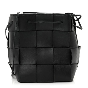 BOTTEGA VENETA Nappa Maxi Intrecciato Cassette Bucket Bag Black
