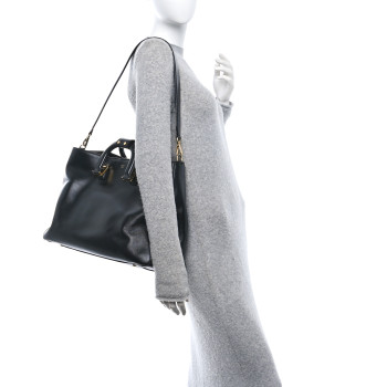 FENDI Vitello Glacier Large FF Tote Black