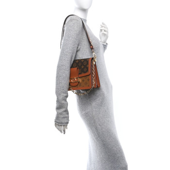 LOUIS VUITTON Reverse Monogram Dauphine MM