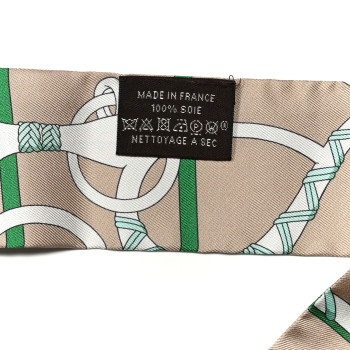 HERMES Silk Panoplie Equestre Twilly Beige Jaune Vif Or